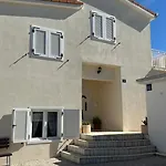 Arleta דירה